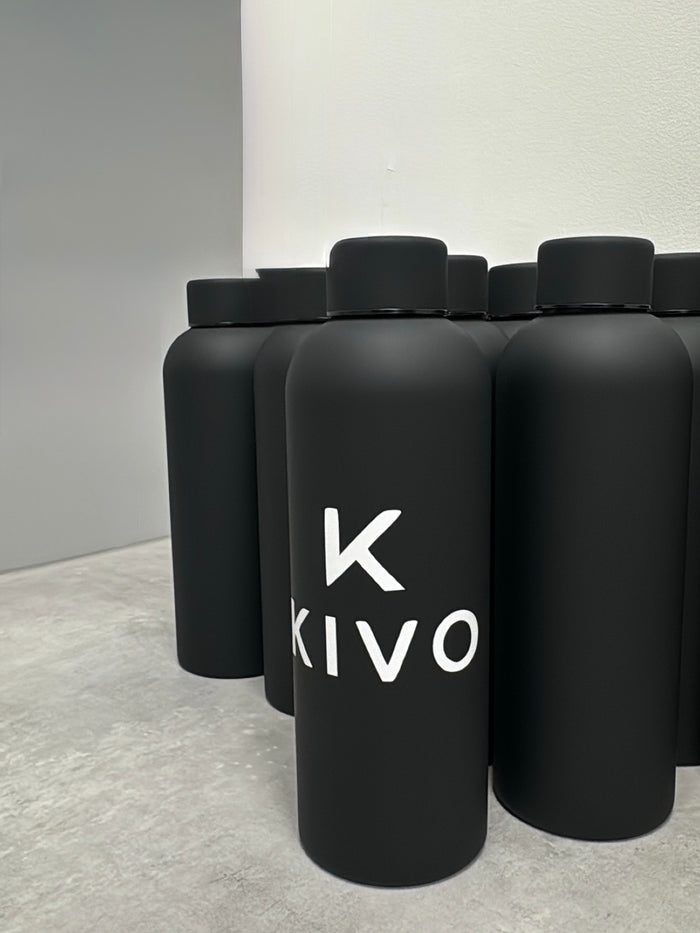 KIVO Vacuum-Insulated Water Bottle – Matte Black